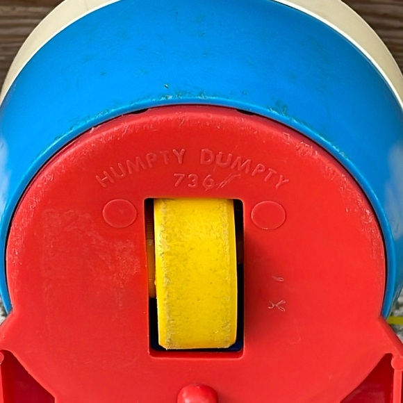 Collectible Vintage Humpty Dumpty Fisher Price Pull Toy - Picture 6 of 12